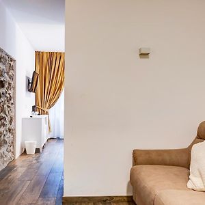 Arcadia Rooms